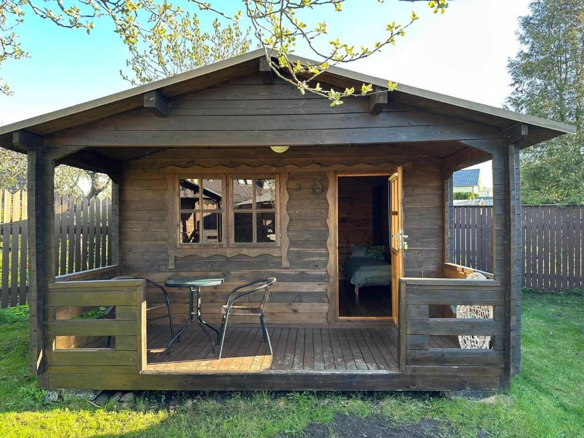 Karjamaa Garden Bungalows Free Parking Pärnu Exteriér fotografie